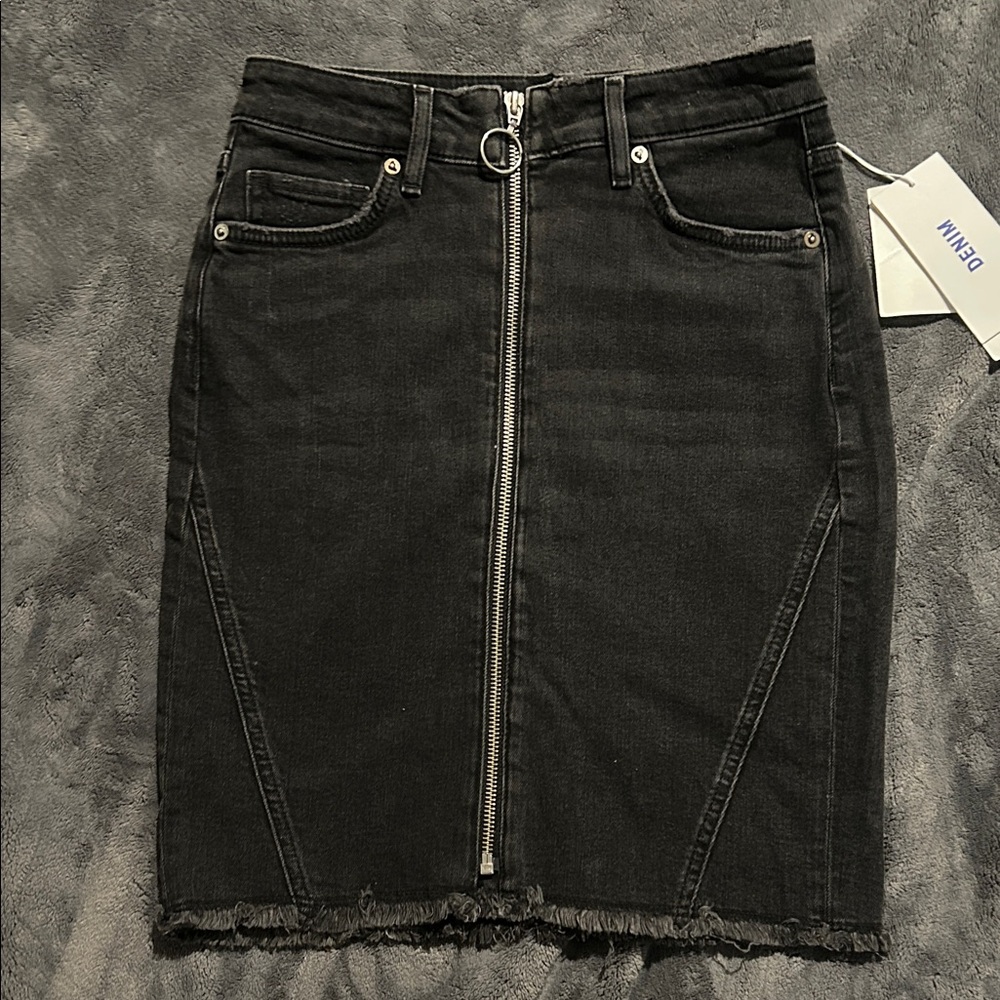 H&M Black Denim Pencil Skirt with Zipper
